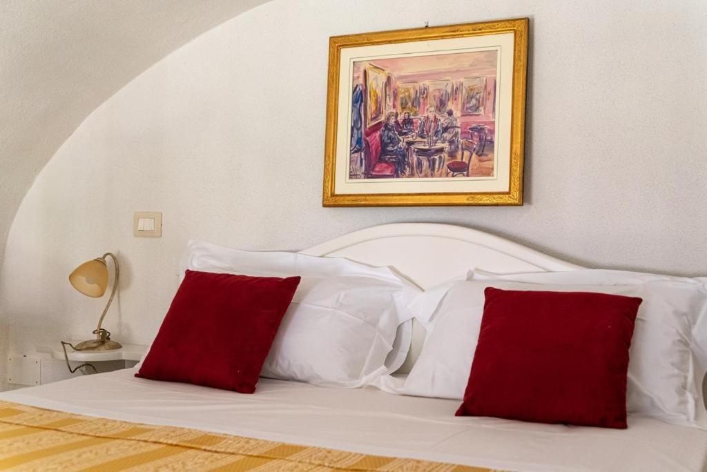 Suites Luisa Sanfelice อากรอโปลี ภายนอก รูปภาพ